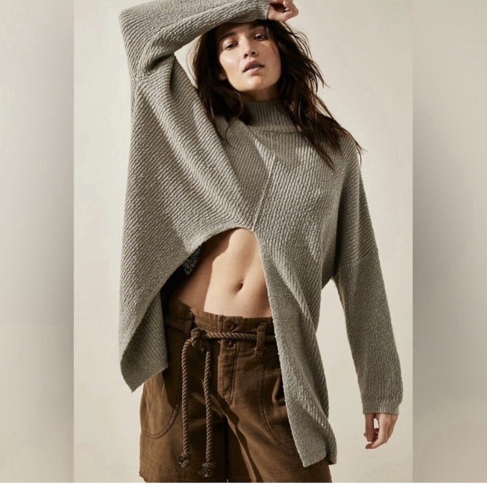 Free People beach Coco sweater❤️❤️❤️❤️